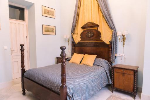 Palacio del Virrey Laserna - Housity