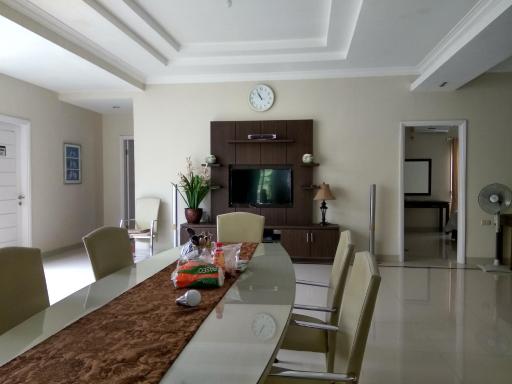 Puri Ratna Joewita - Housity