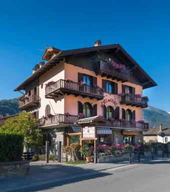 Hotel Residence Chateau - Housity