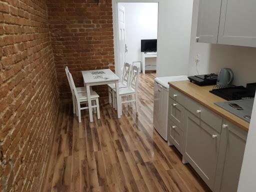 Apartament nr 15 - 2 pokoje z prywatnymi łazienkami Centrum Poznań - Housity
