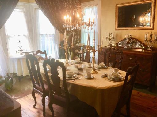 Aaron House of Niagara Falls - Housity