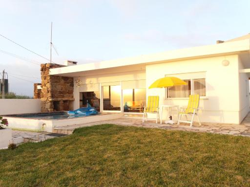 Genuine Summer House - Housity
