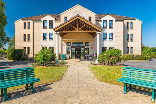 Best Western Hôtel Grand Parc Marne La Vallée - Housity