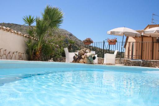 Hotel Il Cortile - Housity