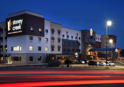 Stoney Creek Hotel Tulsa - Broken Arrow - Housity