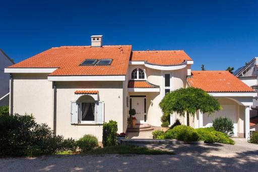 Apartment Punat - Housity