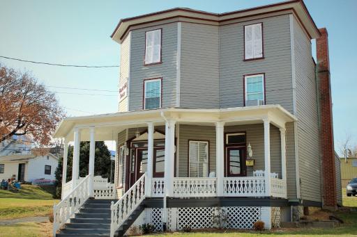Hawksbill House - (Adults Only) - Housity
