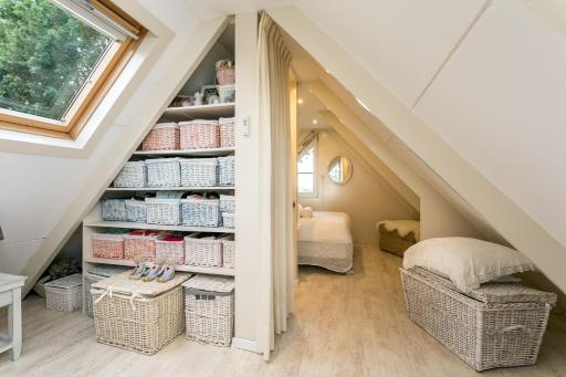 Julia's Holiday Home - Housity