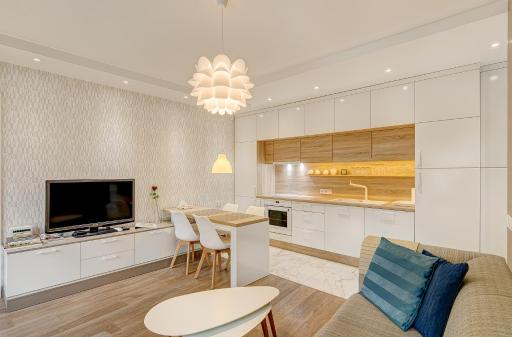 HaPPy InnSide, Free Parking, Self check-in 7x24h, AC - Housity