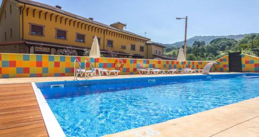 Hotel El Angliru - Housity