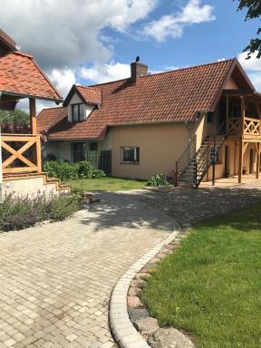 Gawramaszki - Apartamenty i Pokoje Gościnne - Housity
