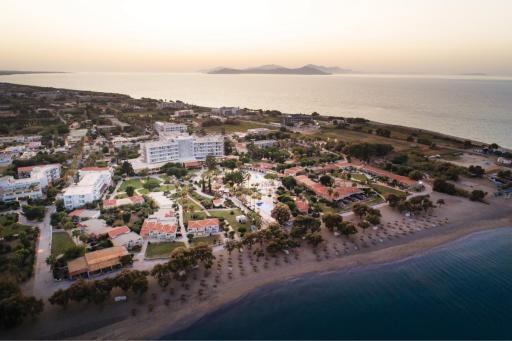 Atlantis Hotel - Housity