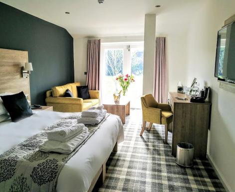 The Piebald Inn - Housity