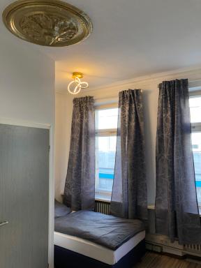 Downtown City - PrivateRooms - Housity