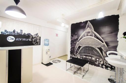 Hostal On Dormire Valencia - Housity