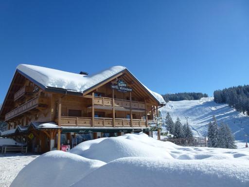Hôtel Restaurant "Les Sapins" Wellness & Gourmet - Housity