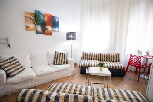 Le Camere di Porta San Felice - Self Check in - Housity