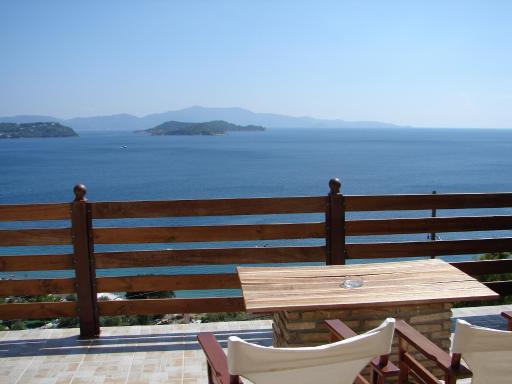 Mandaniki Apartments - Housity
