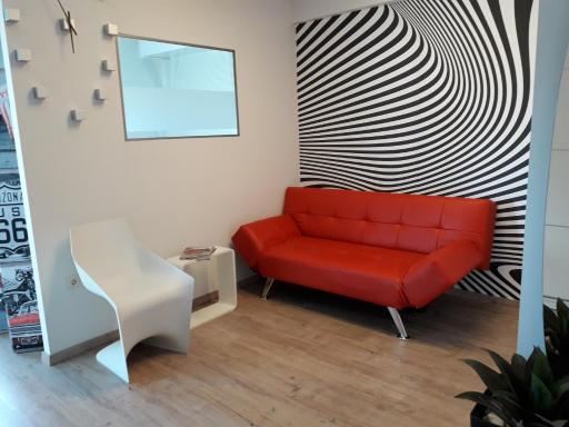 Studiosbank NIKOM A - Housity