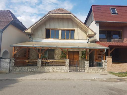 Sklep u Kunických - Housity
