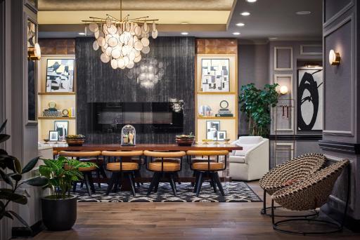 Claridge House - Housity