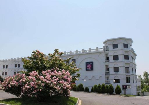 Raritan Hotel - Housity