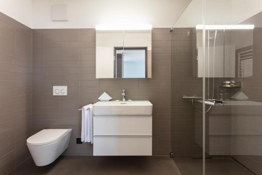 EMA House Serviced Apartments Superior Downtown - Housity