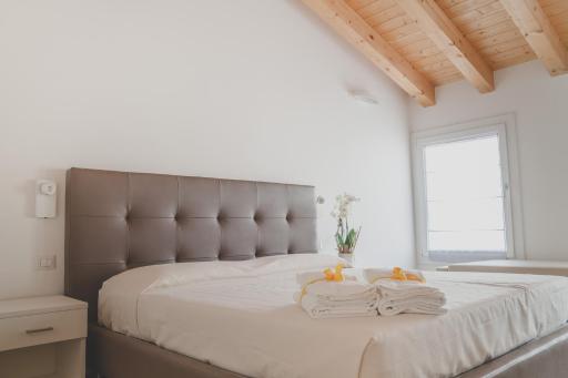 Terra Ferma Rooms&More - Housity