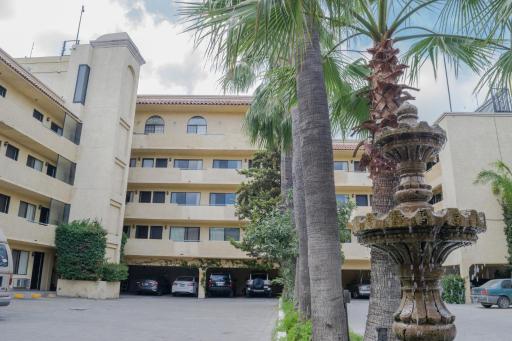 Hotel America - Housity