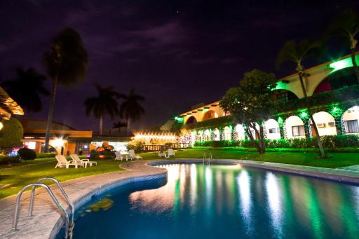 Hotel & Motel Hacienda Jiutepec - Housity