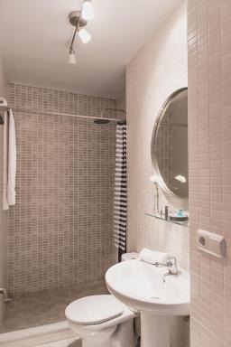 Tourist House Arenal - Housity
