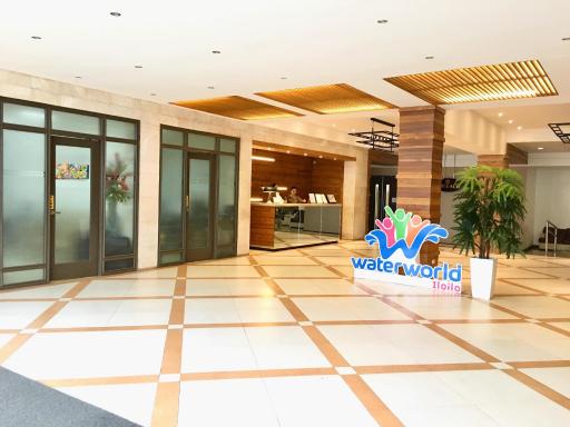 Eon Centennial Resort Hotel & Waterpark - Housity