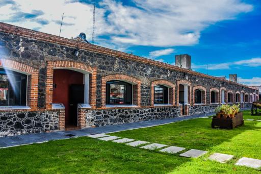 Hotel Xochicaltzin - Housity