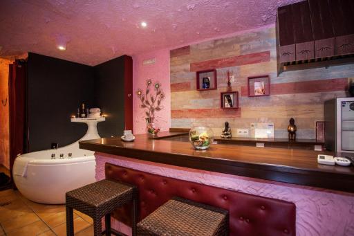 luxury suite - Housity