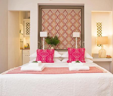 Collas Liston Suite - Housity