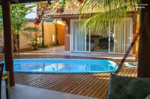 Casa de beira mar com piscina - Housity