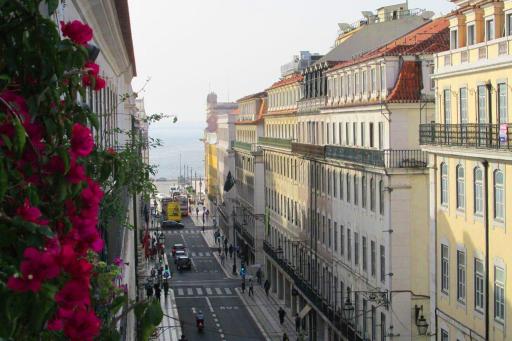 Apartment Baixa/Chiado view Tagus - Hizvo