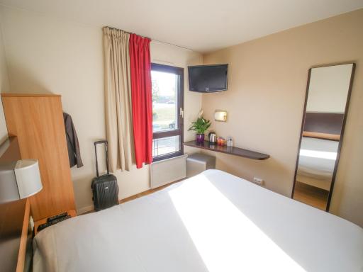 Hôtel Inn Design Resto Novo Chartres - Housity