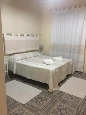 Guest House Le Gemelle - Housity