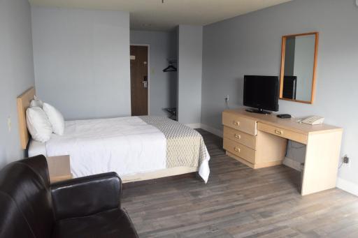 Venture Inn Hotel - Housity