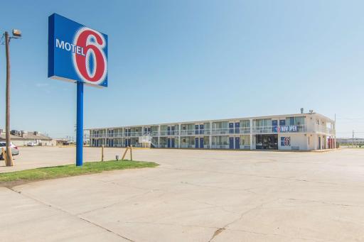 Motel 6-Liberal, KS - Housity