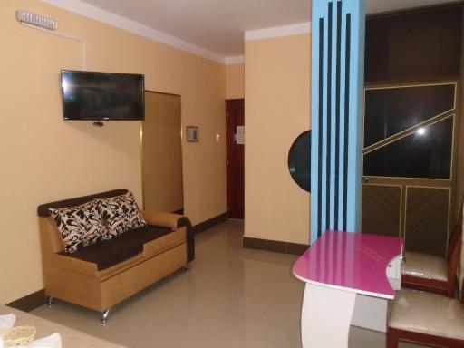 Hotel Platinum Class - Housity