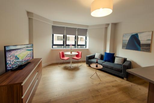 PREMIER SUITES PLUS Glasgow Bath Street - Housity