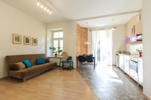 Rental Apartments Wilcza - Housity