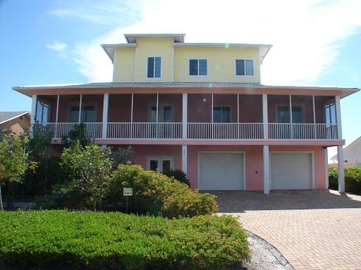 Kokopelli Villa - Matlacha waterfront close to Cap Coral - private home locally managed, fair & honest pricing - Housity