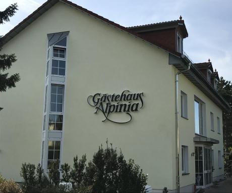Gästehaus Alpinia - Housity