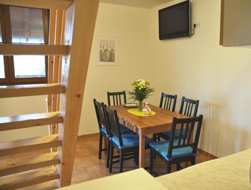 Ubytování Na Sklípku - Housity