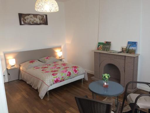 Chambres " Orchidées " - Housity