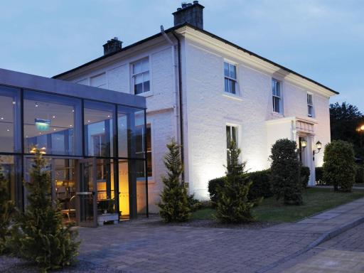 Macdonald Crutherland House - Housity