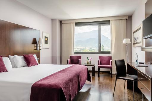 Eurostars Reina Felicia - Housity